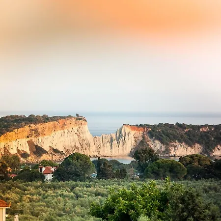 度假居 Stefanos Summer House